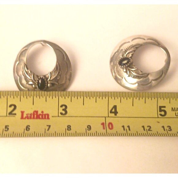 Navajo Native American Vintage Stamped Onyx Earrings (1607) - Picture 5 of 6